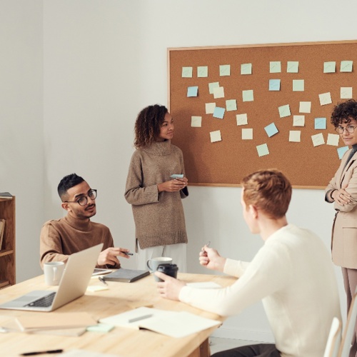 Hoe pakt u verzuim aan? Maak een goede verzuimaanpak met de informatie van Sazas