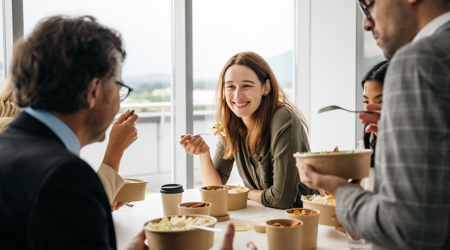 Gezond lunchen op kantoor voor goede vitaliteit