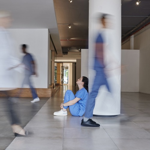 Eenzaamheid op de werkvloer een risico voor verzuim